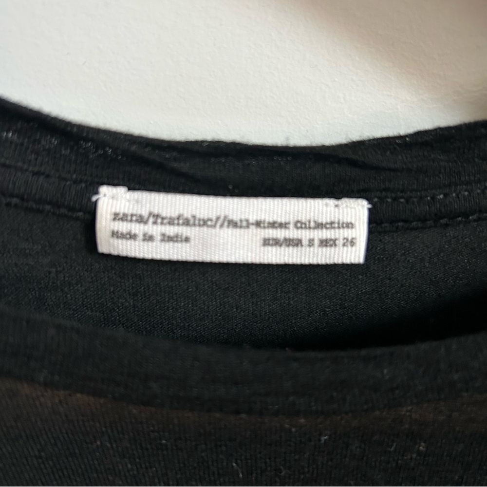 Zara Black Long Sleeve Tee - Picture 2 of 4